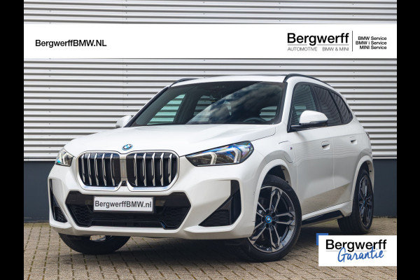 BMW X1 xDrive25e M-Sport - Pano - Trekhaak - Driving Ass Prof - Head-Up