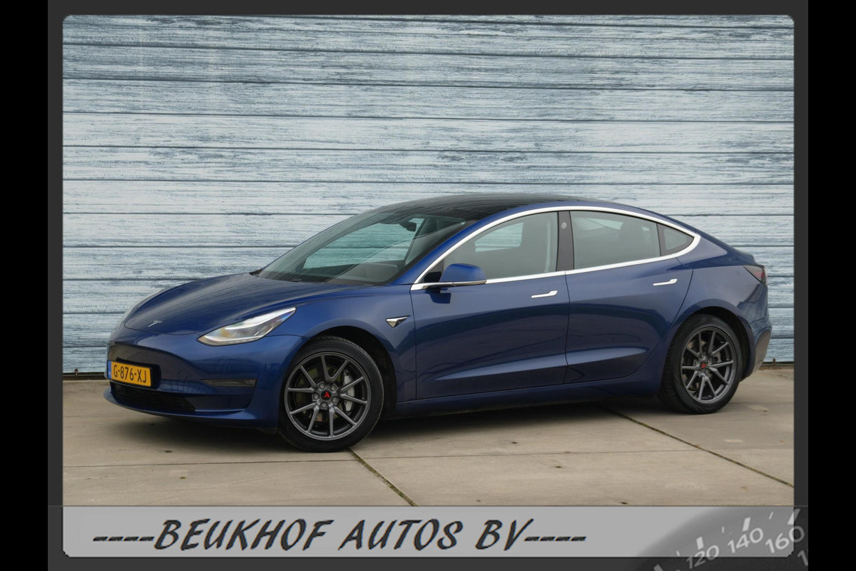 Tesla Model 3 Long Range AWD 75 kWh Autopilot 3 Leer Pano Tesla Model 3 Long Range AWD 75 kWh Autopilot 3 Leer Pano