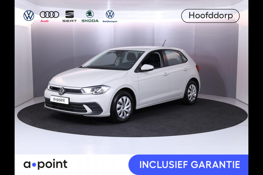 Volkswagen Polo 1.0 TSI Life 95 pk Automaat (DSG) | Navigatie via App | Parkeersensoren (Park assist) | Adaptieve cruise control | Stoelverwarming | LED koplampen | Dodehoek detectie |