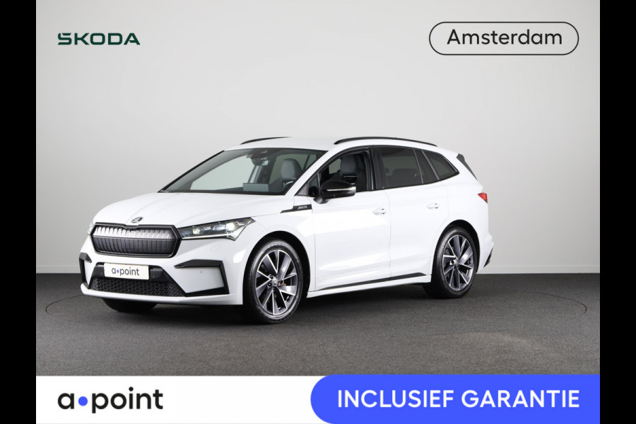 Škoda Enyaq 80 Sportline Skoda Enyaq iV 80 Sportline 204pk | Navigatie | 20 inch lichtmetalen velgen | Parkeercamera | Verwarmbaar stuurwiel