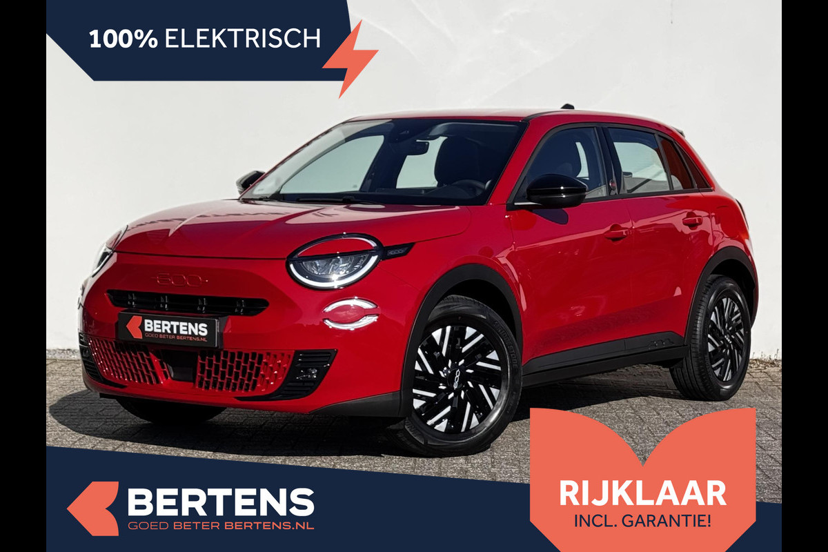 Fiat 600E RED 54 kWh | 3-fase | Apple Carplay | Prijs is rijklaar Fiat 600E RED 54 kWh | 3-fase | Apple Carplay | Prijs is rijklaar