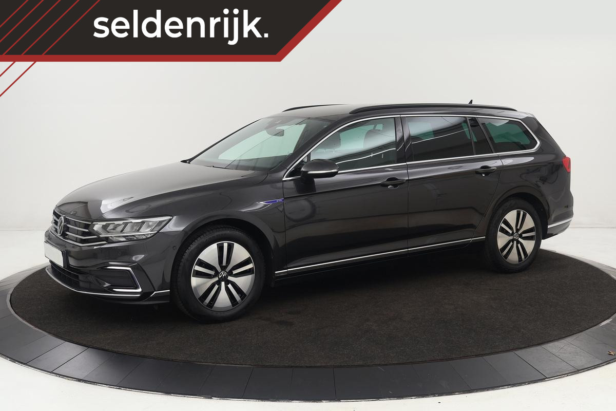 Volkswagen Passat 1.4 TSI PHEV GTE | Stoelverwarming | Carplay | Adaptive cruise | Camera | Full LED | Navigatie | Side Assist Volkswagen Passat 1.4 TSI PHEV GTE | Stoelverwarming | Carplay | Adaptive cruise | Camera | Full LED | Navigatie | Side Assist