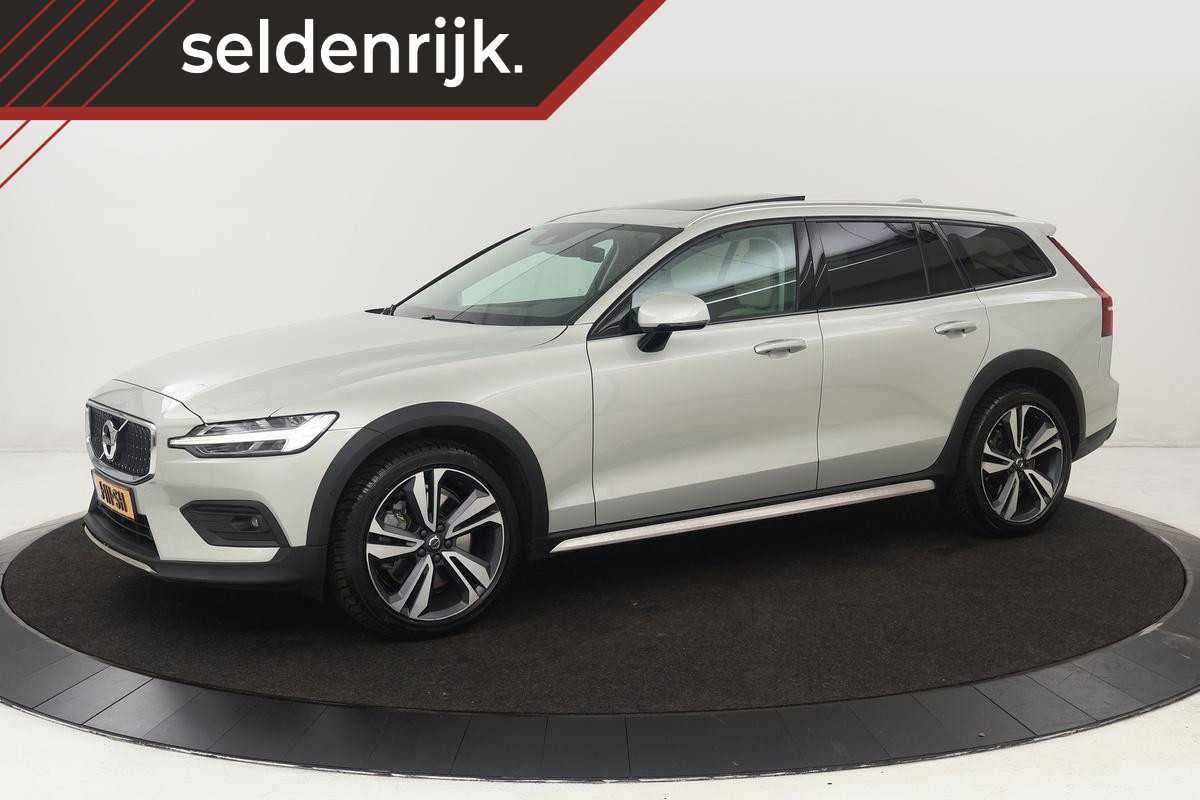 Volvo V60 Cross Country 2.0 B5 AWD Pro | Panoramadak | Leder | Stoel & stuurverwarming | Adaptive cruise | Memory | Carplay | Full LED | Keyless | Navigatie Volvo V60 Cross Country 2.0 B5 AWD Pro | Panoramadak | Leder | Stoel & stuurverwarming | Adaptive cruise | Memory | Carplay | Full LED | Keyless | Navigatie