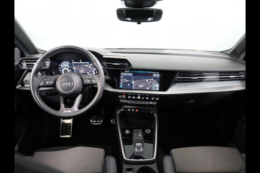 Audi A3 Sportback 30 TFSI S edition 110 pk S-tronic | Verlengde garantie | Navigatie | Parkeersensoren achter | LED koplampen | S-Line |