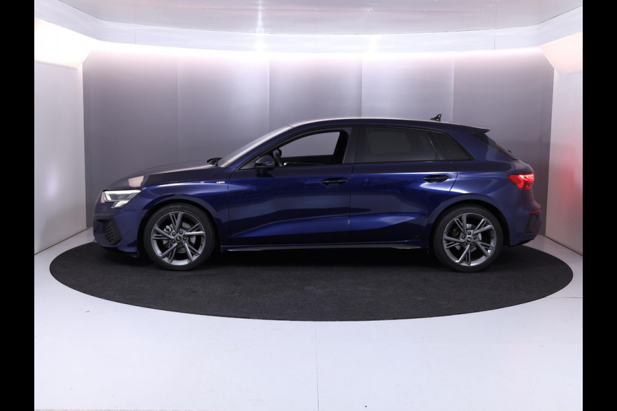 Audi A3 Sportback 30 TFSI S edition 110 pk S-tronic | Verlengde garantie | Navigatie | Parkeersensoren achter | LED koplampen | S-Line |