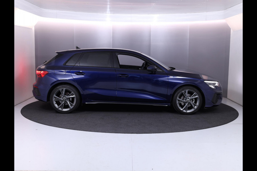 Audi A3 Sportback 30 TFSI S edition 110 pk S-tronic | Verlengde garantie | Navigatie | Parkeersensoren achter | LED koplampen | S-Line |