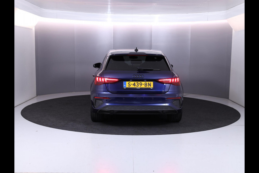 Audi A3 Sportback 30 TFSI S edition 110 pk S-tronic | Verlengde garantie | Navigatie | Parkeersensoren achter | LED koplampen | S-Line |