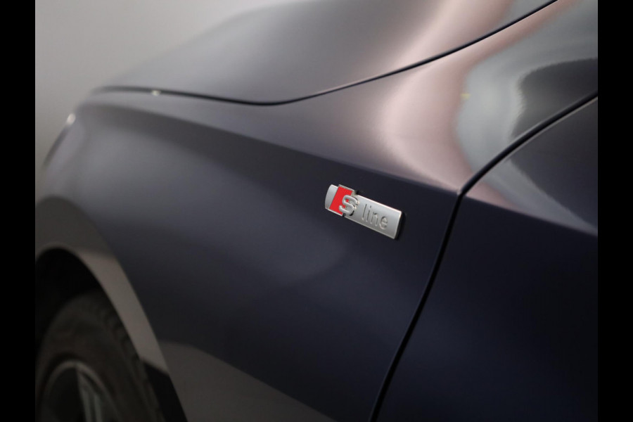 Audi A3 Sportback 30 TFSI S edition 110 pk S-tronic | Verlengde garantie | Navigatie | Parkeersensoren achter | LED koplampen | S-Line |
