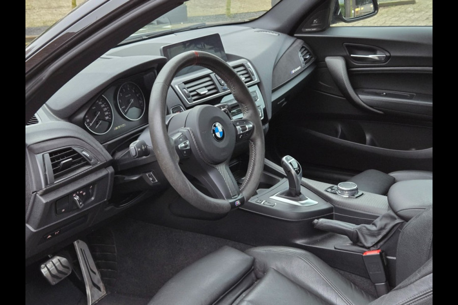 BMW 2 Serie M240I I BTW AUTO I REST BPM € 2.946,- I LEDER I SCHUIFDAK I