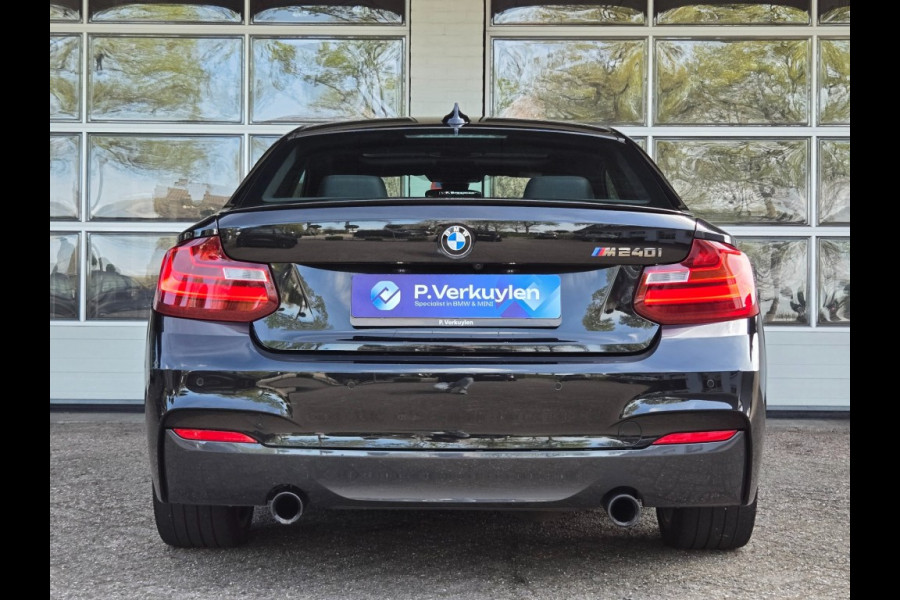 BMW 2 Serie M240I I BTW AUTO I REST BPM € 2.946,- I LEDER I SCHUIFDAK I