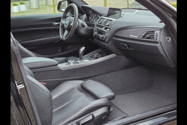 BMW 2 Serie M240I I BTW AUTO I REST BPM € 2.946,- I LEDER I SCHUIFDAK I