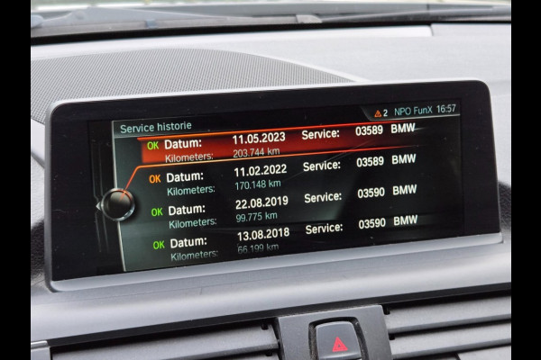 BMW 2 Serie M240I I BTW AUTO I REST BPM € 2.946,- I LEDER I SCHUIFDAK I