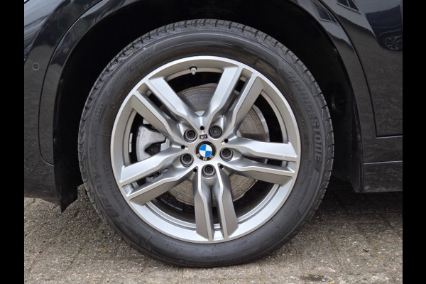 BMW X1 XDRIVE25E M SPORT I 18 INCH I SPORTSTOELEN LEDER I CAMERA I