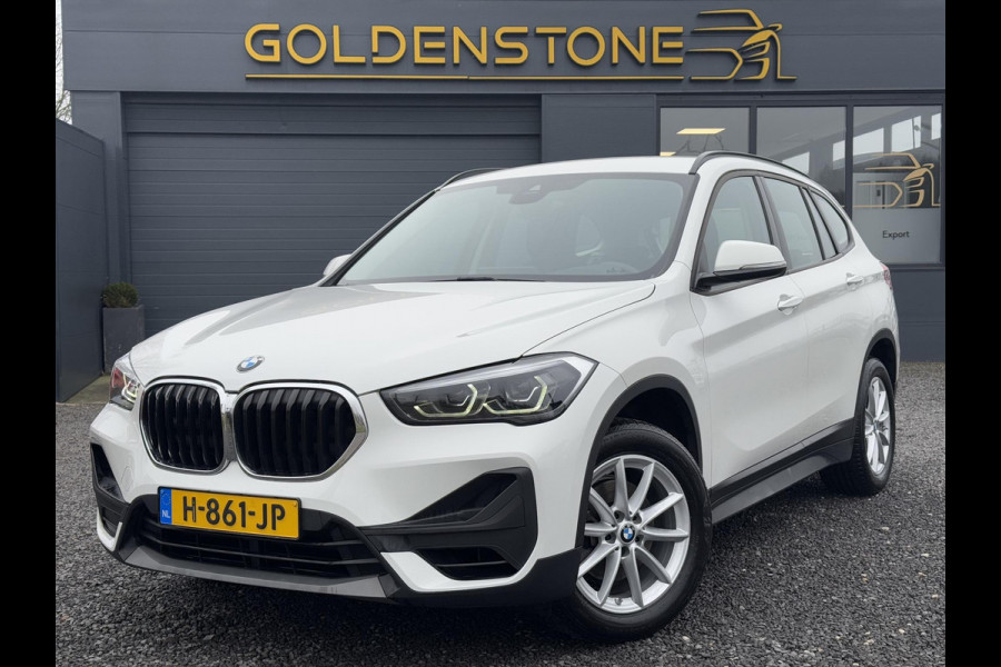 BMW X1 sDrive18i Executive Edition 2e Eigenaar,Navi,Clima,Cruise,PDC,Trekhaak,Head Up Display,Weinig KM,Dealer Onderhouden,N.A.P,APK tot 11-2025