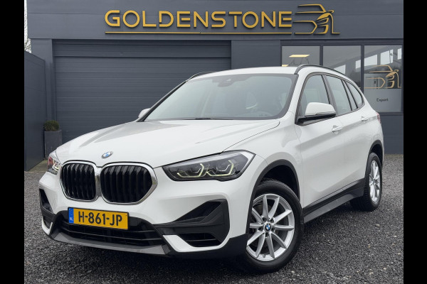 BMW X1 sDrive18i Executive Edition 2e Eigenaar,Navi,Clima,Cruise,PDC,Trekhaak,Head Up Display,Weinig KM,Dealer Onderhouden,N.A.P,APK tot 11-2025