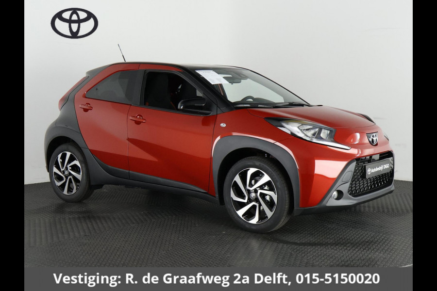 Toyota Aygo X 1.0 VVT-i S-CVT Pulse | Stoelverwarming| Adaptief Cruise Control | Apple Carplay & Android auto |