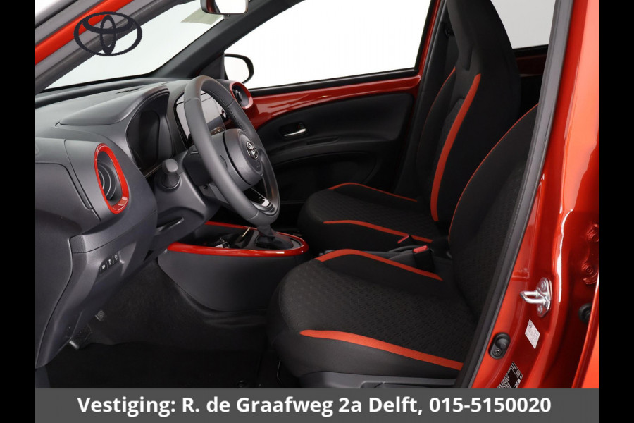 Toyota Aygo X 1.0 VVT-i S-CVT Pulse | Stoelverwarming| Adaptief Cruise Control | Apple Carplay & Android auto |