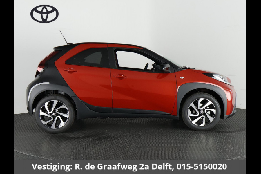Toyota Aygo X 1.0 VVT-i S-CVT Pulse | Stoelverwarming| Adaptief Cruise Control | Apple Carplay & Android auto |