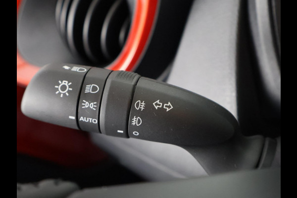 Toyota Aygo X 1.0 VVT-i S-CVT Pulse | Stoelverwarming| Adaptief Cruise Control | Apple Carplay & Android auto |