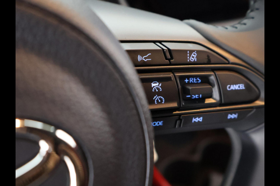 Toyota Aygo X 1.0 VVT-i S-CVT Pulse | Stoelverwarming| Adaptief Cruise Control | Apple Carplay & Android auto |