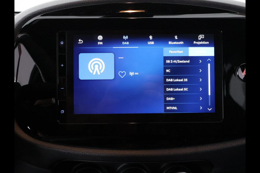 Toyota Aygo X 1.0 VVT-i S-CVT Pulse | Stoelverwarming| Adaptief Cruise Control | Apple Carplay & Android auto |