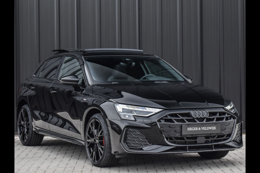 Audi A3 Sportback 45 TFSI e S EDITION COMPETITION | PANORAMADAK | S-SEATS | SONOS SOUND | CAMERA | BLACK-OPTIC | AMBIANCE INTERIEUR