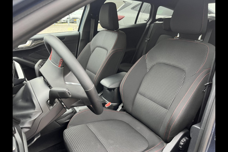 Ford FOCUS Wagon 1.0 EcoBoost Hybrid ST Line 155pk Automaat | Adaptive cruise control | Winter Pack | Dodehoeksensoren | Camera