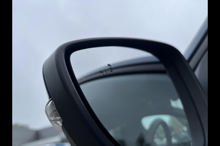 Ford FOCUS Wagon 1.0 EcoBoost Hybrid ST Line 155pk Automaat | Adaptive cruise control | Winter Pack | Dodehoeksensoren | Camera