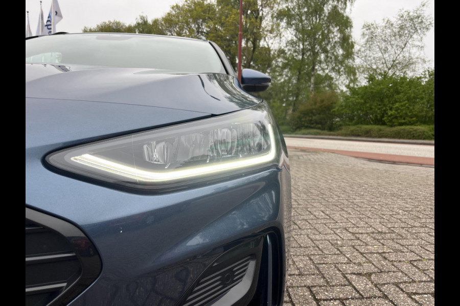Ford FOCUS Wagon 1.0 EcoBoost Hybrid ST Line 155pk Automaat | Adaptive cruise control | Winter Pack | Dodehoeksensoren | Camera