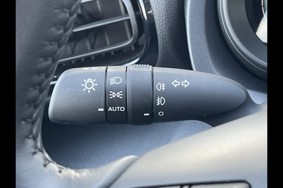 Toyota Yaris 1.5 Hybrid Team D | CarPlay | Camera | ACC | LED | Keyless | DAB+