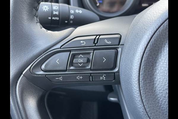 Toyota Yaris 1.5 Hybrid Team D | CarPlay | Camera | ACC | LED | Keyless | DAB+