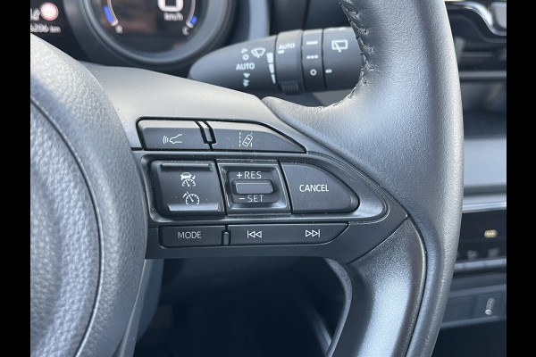 Toyota Yaris 1.5 Hybrid Team D | CarPlay | Camera | ACC | LED | Keyless | DAB+