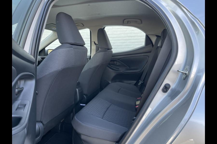 Toyota Yaris 1.5 Hybrid Team D | CarPlay | Camera | ACC | LED | Keyless | DAB+