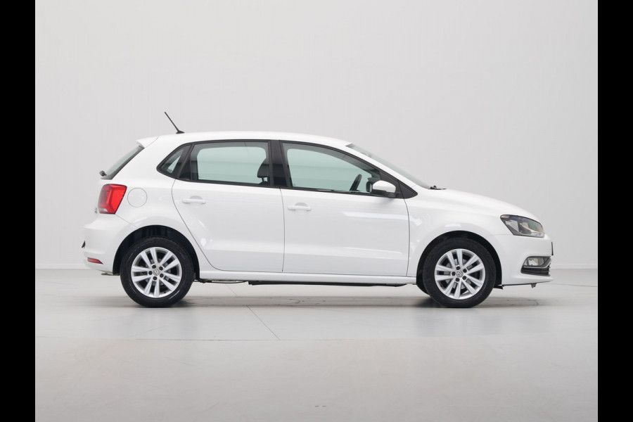Volkswagen Polo 1.2 TSI 90pk Comfortline Airco Cruise Lm Velgen Touchscreen 199