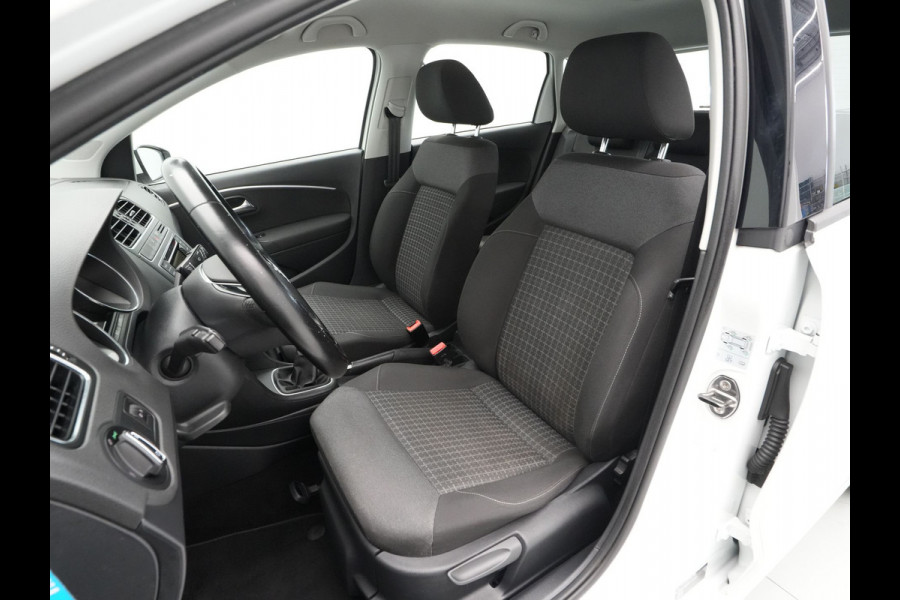 Volkswagen Polo 1.2 TSI 90pk Comfortline Airco Cruise Lm Velgen Touchscreen 199