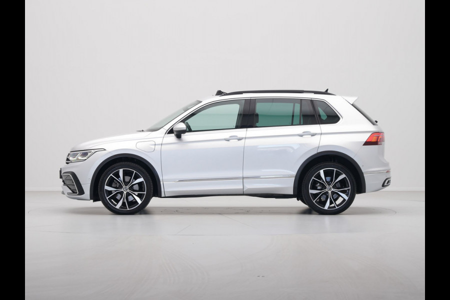 Volkswagen Tiguan 1.4 TSI eHybrid DSG 245pk R-Line Business+ Panorama Navigatie Camera Stoelverwarming Trekhaak 292