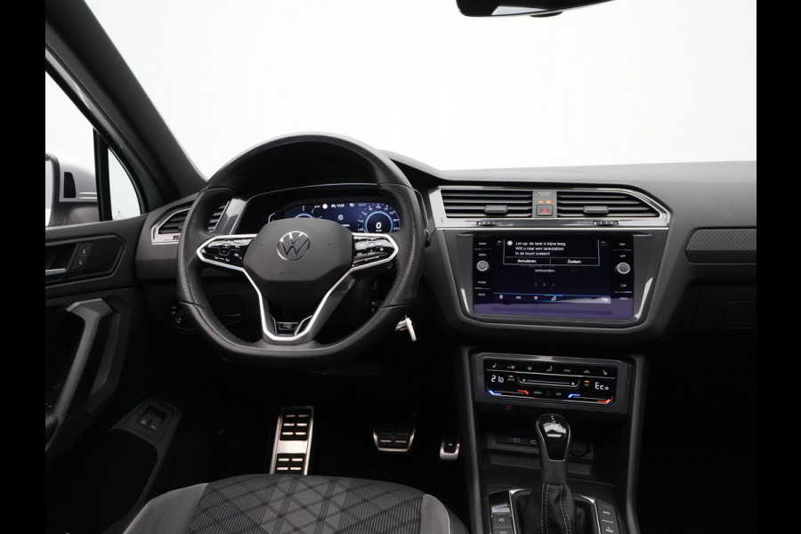 Volkswagen Tiguan 1.4 TSI eHybrid DSG 245pk R-Line Business+ Panorama Navigatie Camera Stoelverwarming Trekhaak 292
