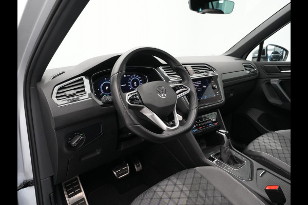 Volkswagen Tiguan 1.4 TSI eHybrid DSG 245pk R-Line Business+ Panorama Navigatie Camera Stoelverwarming Trekhaak 292