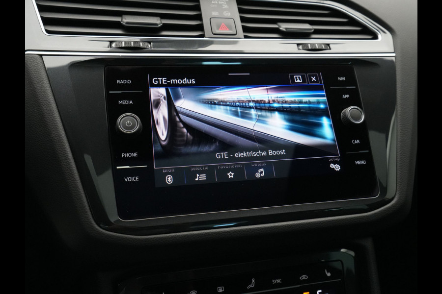 Volkswagen Tiguan 1.4 TSI eHybrid DSG 245pk R-Line Business+ Panorama Navigatie Camera Stoelverwarming Trekhaak 292