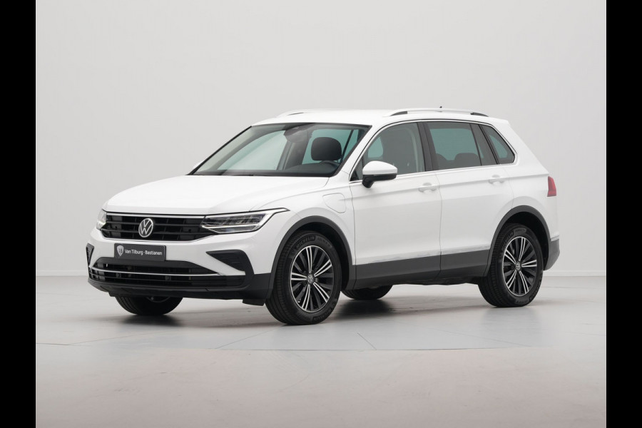 Volkswagen Tiguan 1.4 TSI 245pk eHybrid Navigatie Pdc Side Assist Acc 259