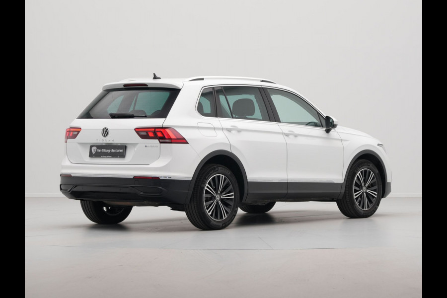 Volkswagen Tiguan 1.4 TSI 245pk eHybrid Navigatie Pdc Side Assist Acc 259