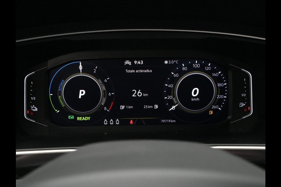 Volkswagen Tiguan 1.4 TSI 245pk eHybrid Navigatie Pdc Side Assist Acc 259