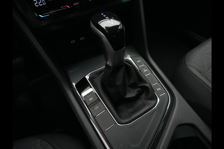 Volkswagen Tiguan 1.4 TSI 245pk eHybrid Navigatie Pdc Side Assist Acc 259