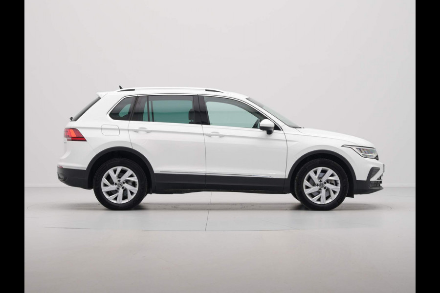 Volkswagen Tiguan 1.4 TSI 245pk eHybrid Life Navigatie Pdc Side Assist Acc 250