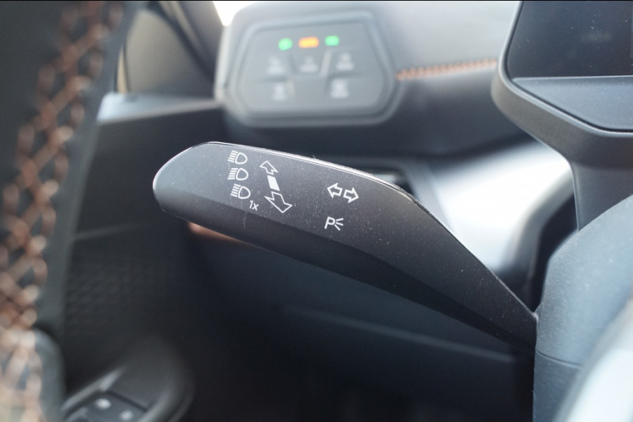 CUPRA Born Edition 62kWh 204pk -NAVI-ECC-CAM-DAB-