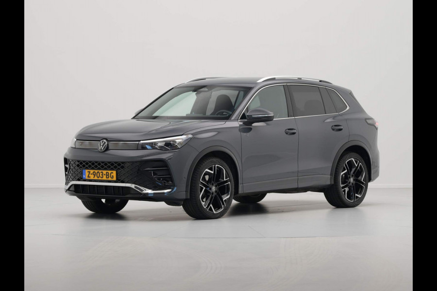 Volkswagen Tiguan 1.5 eTSI R Line Business Navigatie Camera Stoelverwarming Trekhaak