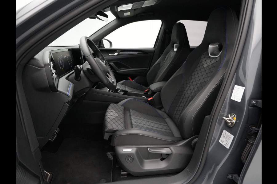 Volkswagen Tiguan 1.5 eTSI R Line Business Navigatie Camera Stoelverwarming Trekhaak