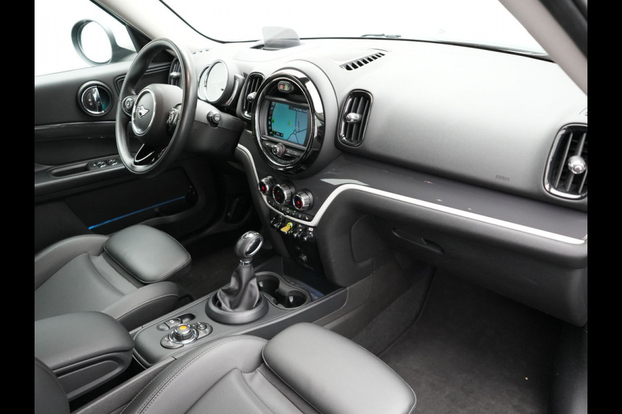 MINI Countryman 2.0 Cooper S E ALL4 Chili Plug In Hybrid 225pk Dealer O.H PHEV | Adaptive Cruise | Head Up | Lederen Sportstoelen Verwarmd | Camera | Apple Carplay | 18"L.M | Keyless |