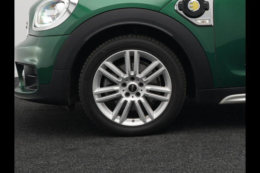 MINI Countryman 2.0 Cooper S E ALL4 Chili Plug In Hybrid 225pk Dealer O.H PHEV | Adaptive Cruise | Head Up | Lederen Sportstoelen Verwarmd | Camera | Apple Carplay | 18"L.M | Keyless |
