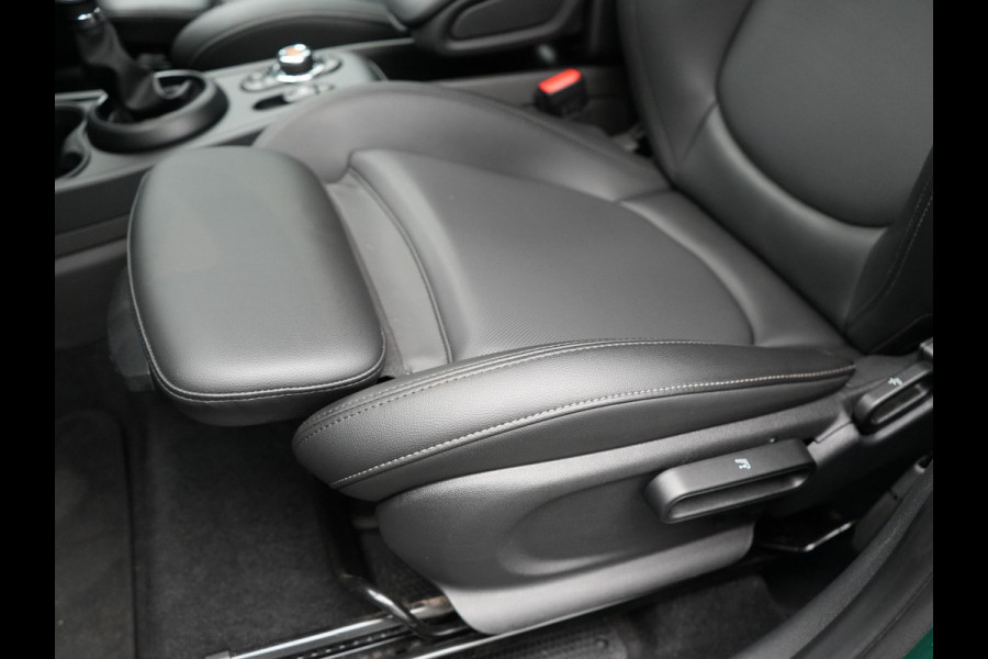 MINI Countryman 2.0 Cooper S E ALL4 Chili Plug In Hybrid 225pk Dealer O.H PHEV | Adaptive Cruise | Head Up | Lederen Sportstoelen Verwarmd | Camera | Apple Carplay | 18"L.M | Keyless |